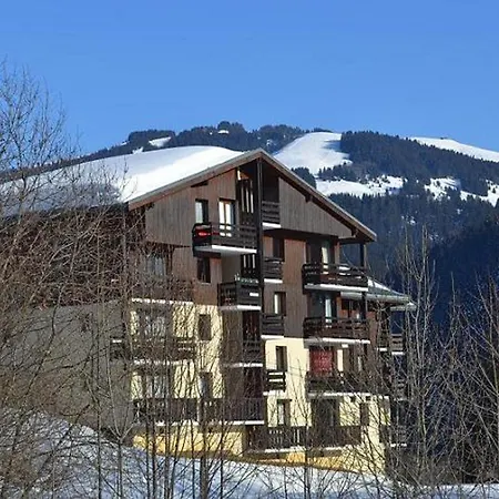 Appartement Moderne Et Lumineux Avec Vue Sur Le Mont Charvin. Parking Privatif Notre-Dame-de-Bellecombe