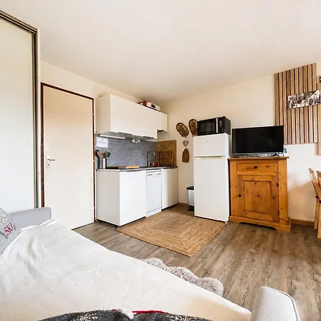 Apartment Moderne Et Lumineux Avec Vue Sur Le Mont Charvin. Parking Privatif - Fr-1-505-222 *